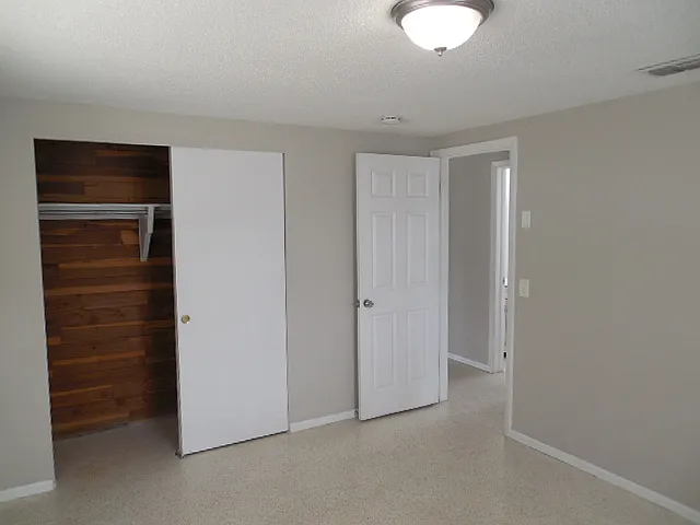 7217 Country Club Dr — Photo 18