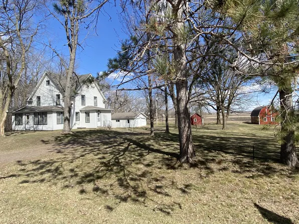 8934 85th Ave, Milaca, MN 56353