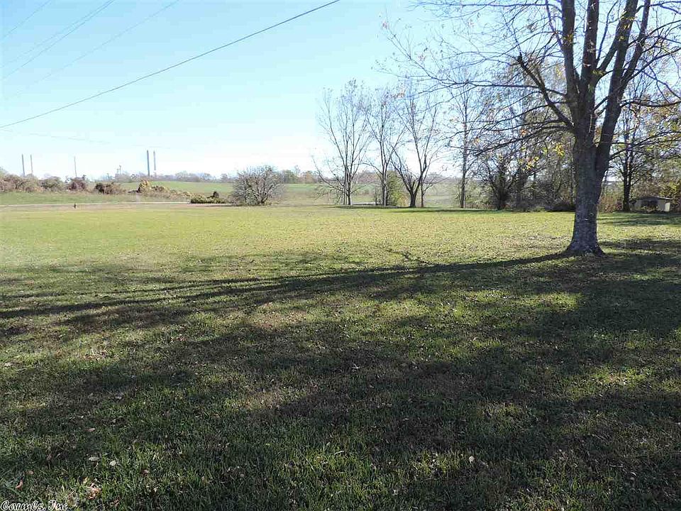 2nd image of 107 Fish Bayou Rd