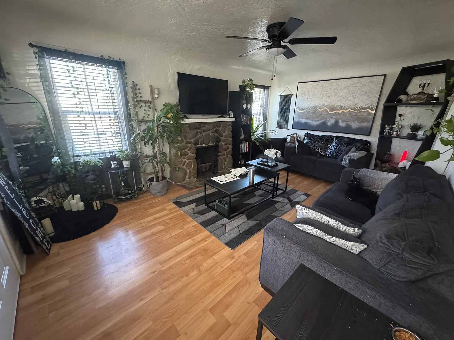 2 bed, 840 sqft, $1,025 — Photo 1