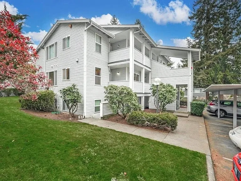 7019 210th St SW — Photo 6