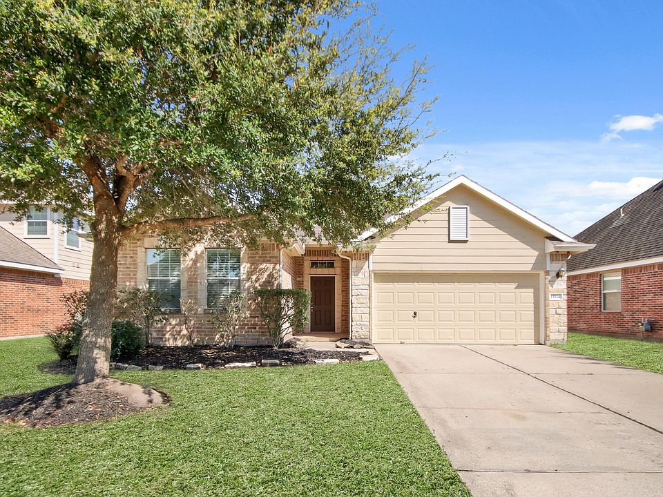 1st image of 15114 Cave Creek Drive