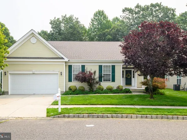 49 Shelly St, Sicklerville, NJ 08081