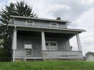 428 Pershing Dr, New Kensington, PA