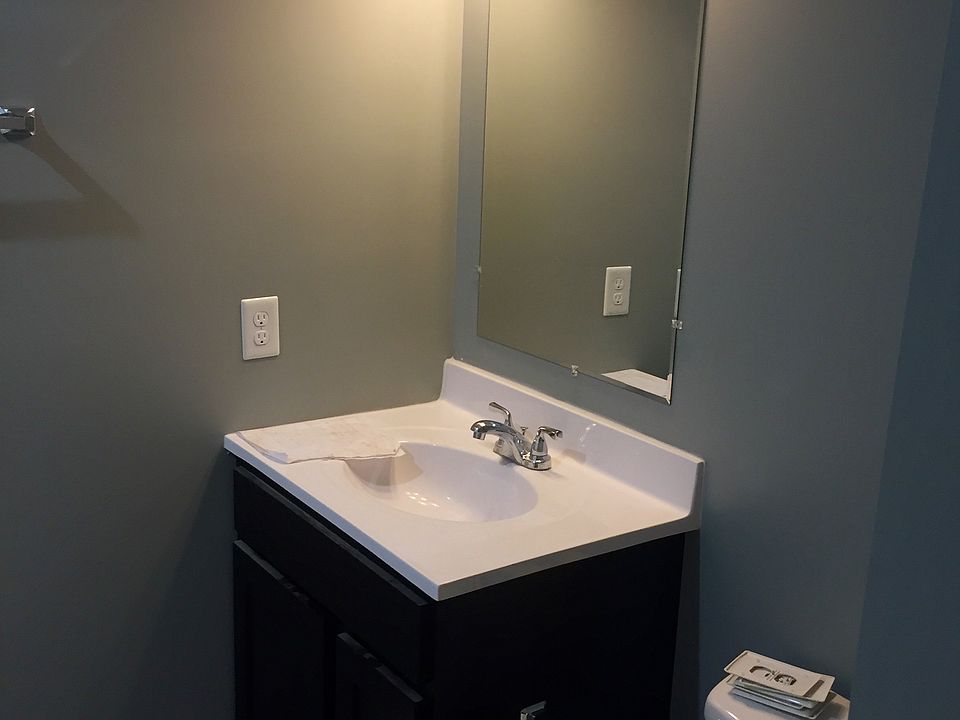 1st image of 336 Emmett Ave