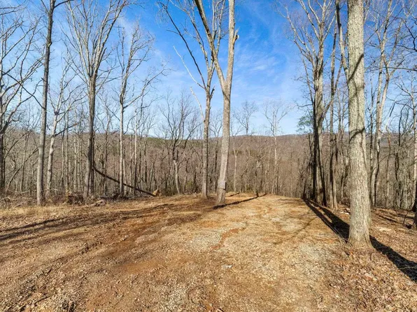 314 Mountain Lake Ln, Travelers Rest, SC 29690