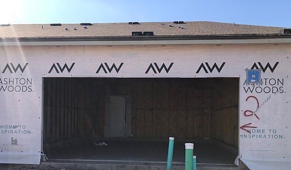 2 Car Garage