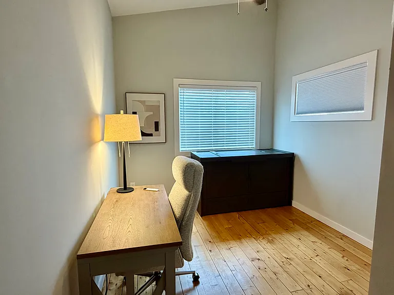 110 Lager Ln — Photo 9