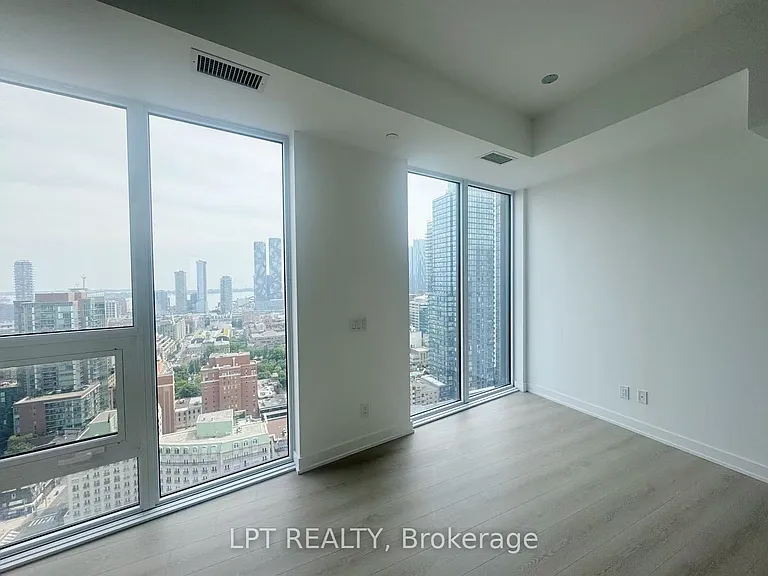 100 Queen St E #3508 — Photo 3