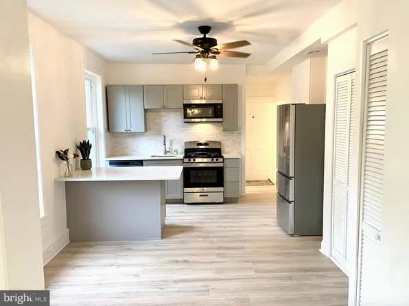 305 S Main St, Phoenixville, PA