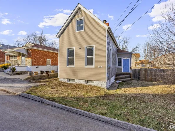 119 E Cartwright Ave, Saint Louis, MO 63125
