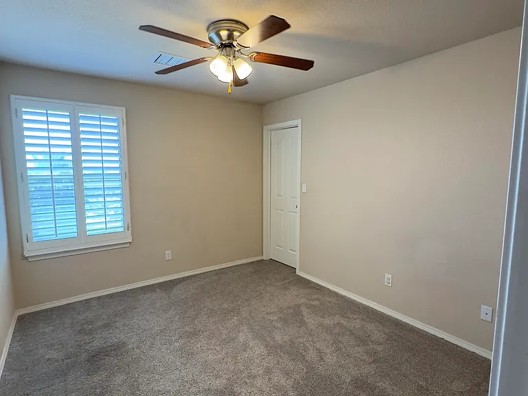 7665 Mundy Creek Dr — Photo 39