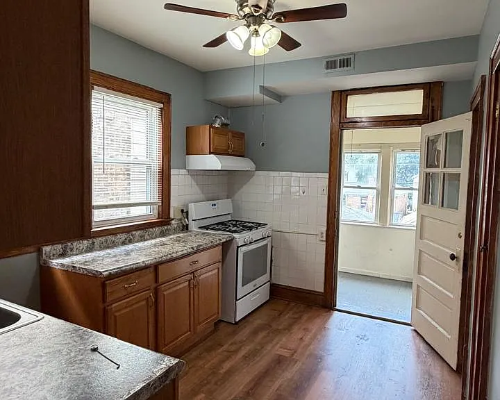 5109 W Strong St #2 — Photo 11