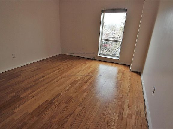 5th image of 50-56 Broadlawn Park #27