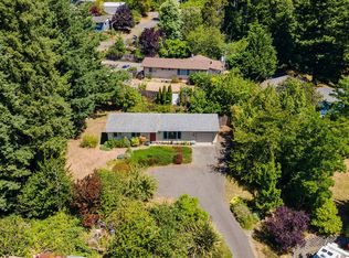 1294 N Henry St, Coquille, OR 97423