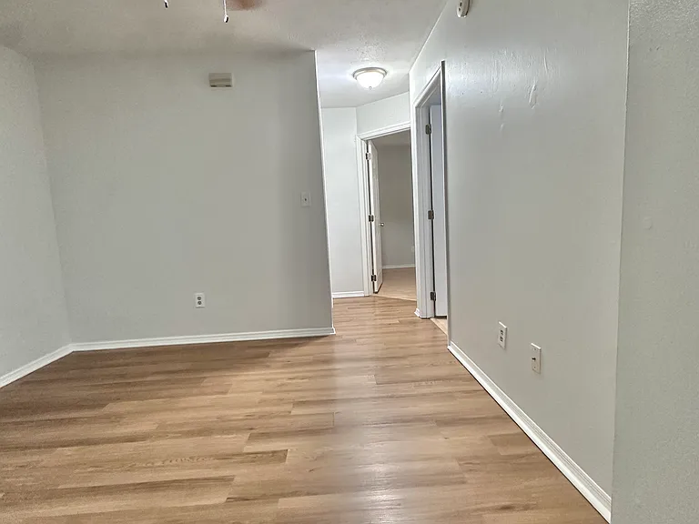 1015 Alba Dr #1015 — Photo 6