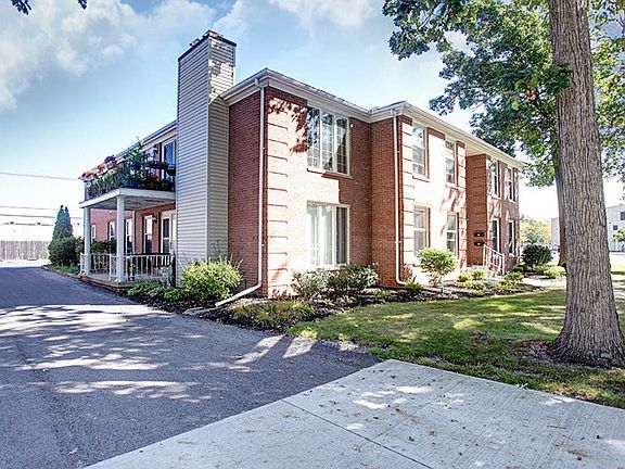 4th image of 1932 Queenswood Dr #U-5