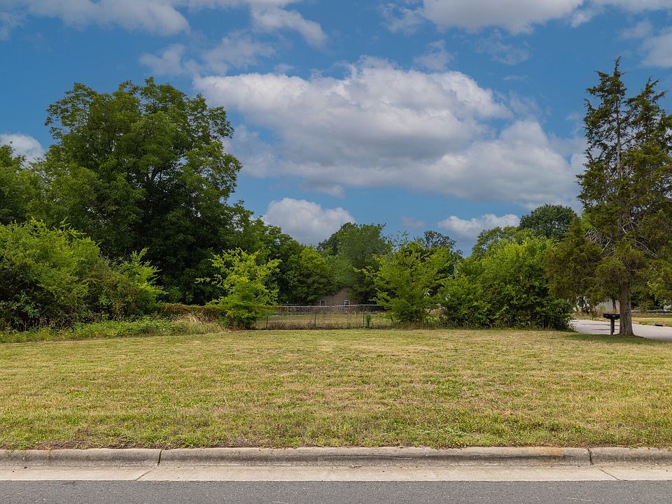 1st image of 613 Broad St Lot 8002