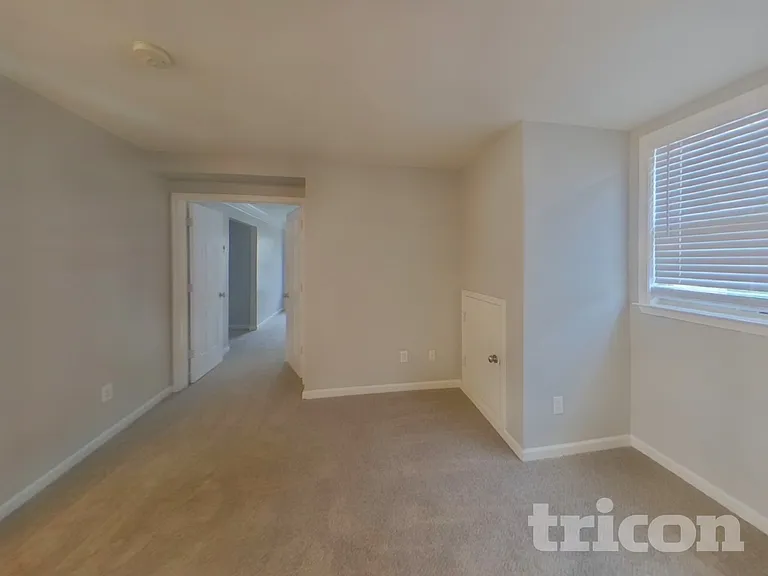 7457 Mistydawn Dr — Photo 17