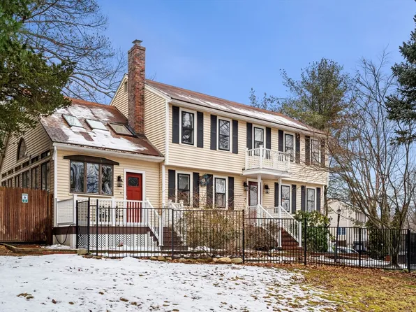 34 Washington St, Methuen, MA 01844