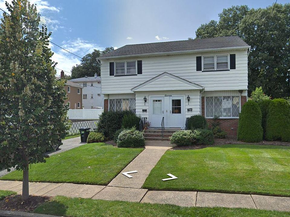 2nd image of 11 Chambers Ct