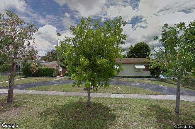1st image of 16911 N Miami Ave