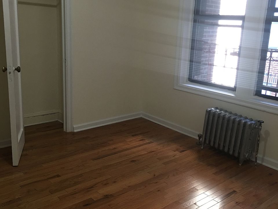 1st image of 3175 29th St #C8