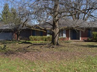 6858 Kenwood Rd, Cincinnati, OH 45243