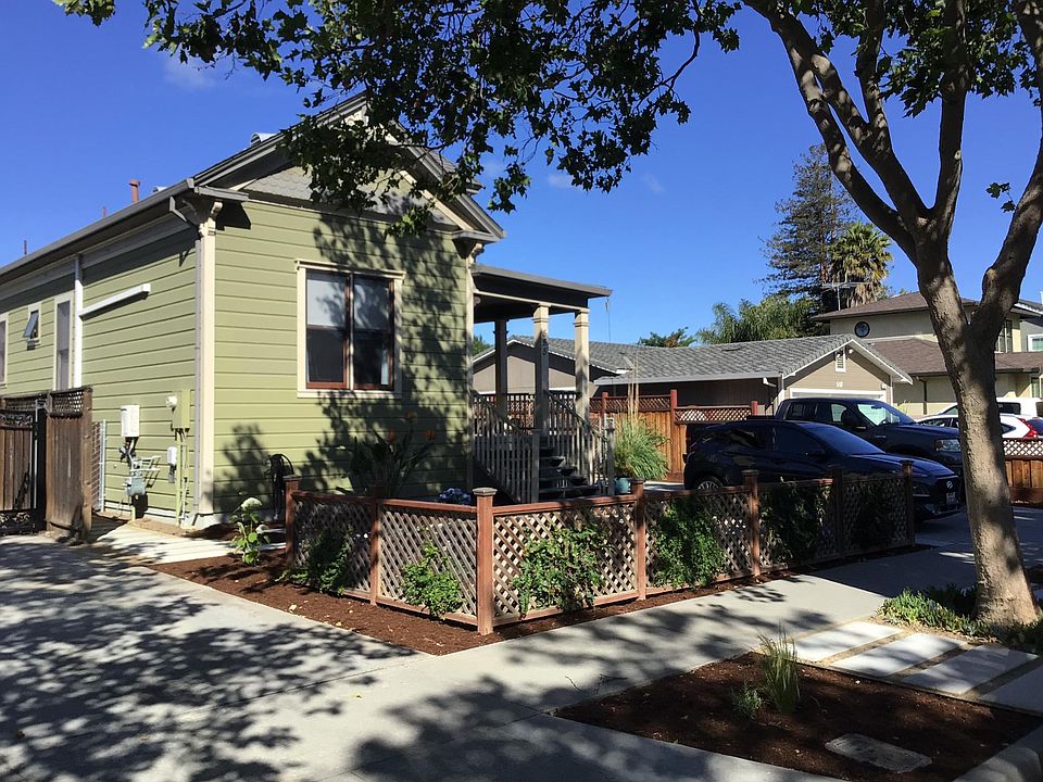 1st image of 555 N 20th St