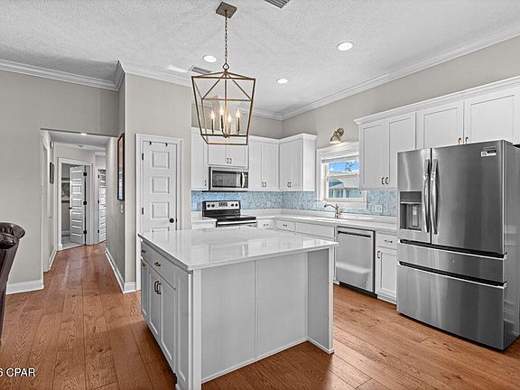 2nd image of 3602 Azalea Ct