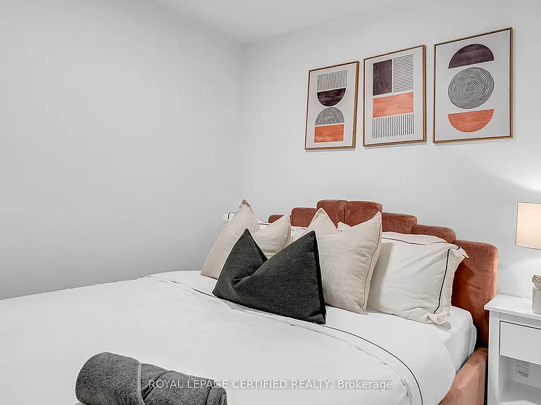 15 Mercer St #705 — Photo 26