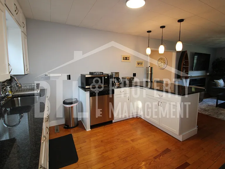 12 Lakehaven Dr — Photo 21