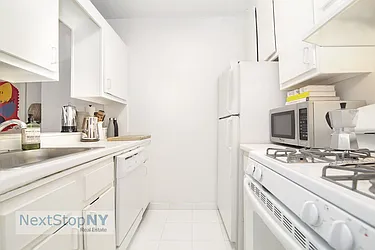 Rented by NextStopNY