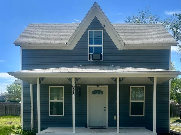 625 E 23rd St, Kearney, NE 68847