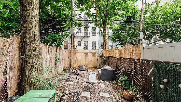 Rented by Terra Magia Inc | media 11