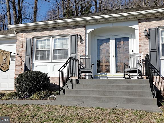 3rd image of 7525 Shirley Blvd