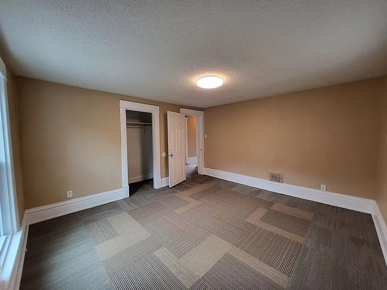 1267 Stewart St — Photo 18