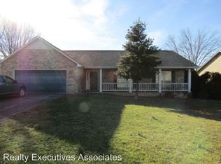 1917 Raulston View Dr, Maryville, TN 37803