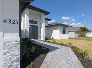 4325 NW 31st St, Cape Coral, FL 33993