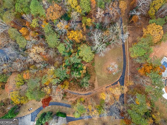 5th image of 3116 Batesville Rd