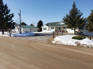 18670 E Lake Vermont Rd NE, Parkers Prairie, MN 56361