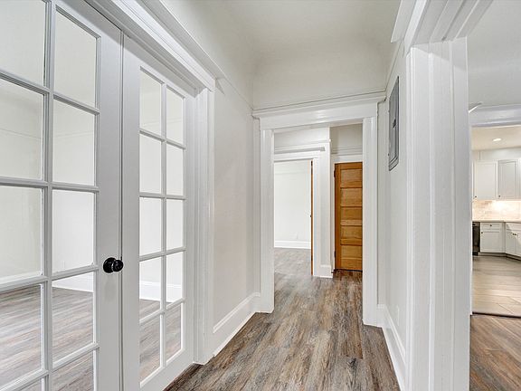 5th image of 894 55th St