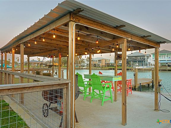 4th image of 121 Ridge Harbor Dr