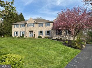 26 Hillstream Rd, Newark, DE 19711