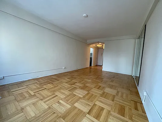 Rented by Corcoran | media 2