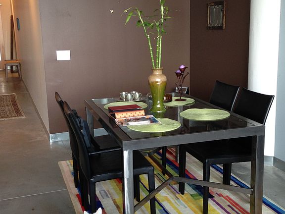 plenty of dining space for large groups