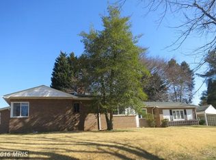 12000 Lisborough Rd, Bowie, MD 20720