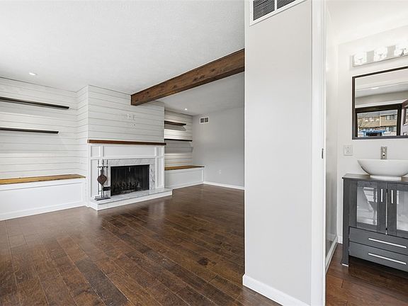 4th image of 758 Wheatland Cir
