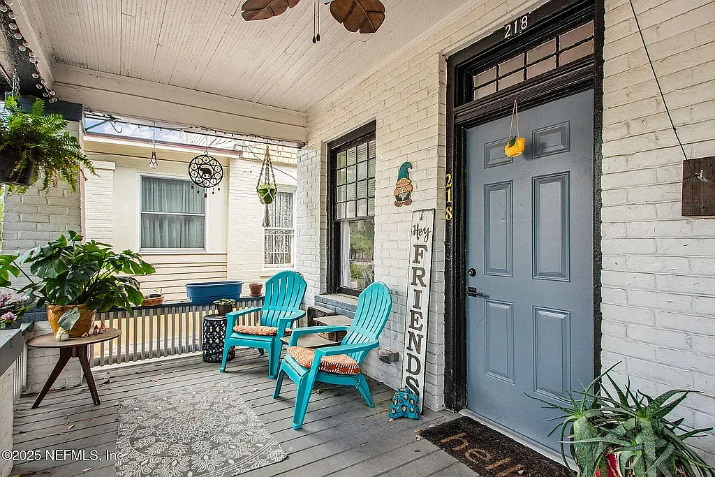 2 bed, 862 sqft, $1,600 — Photo 4