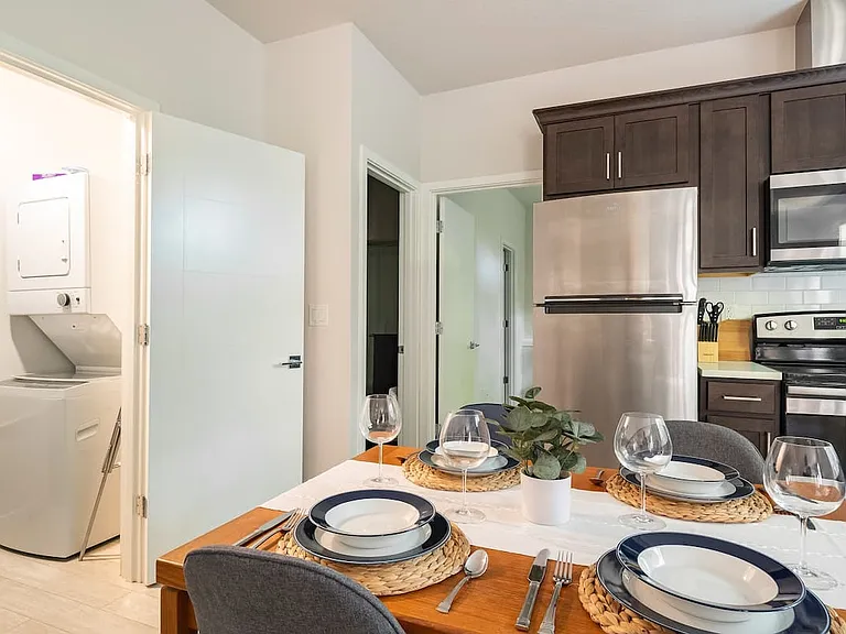 5201 NE 14th Pl #B — Photo 4